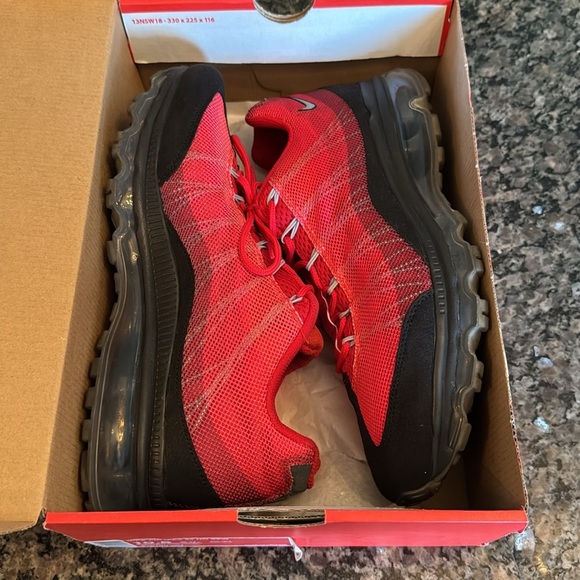 Nike Red and Black Air Max Sneakers EUC 10.5 - Picture 14 of 14